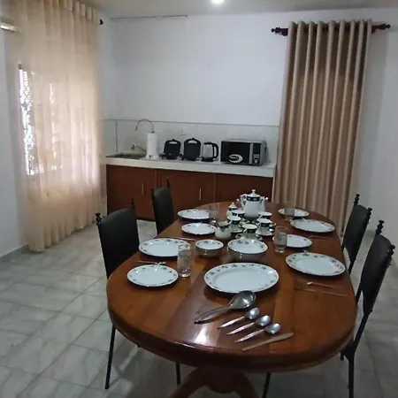 4Seasons Holiday Home Ratnapura Exterior photo